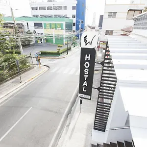  Hostel Whostal